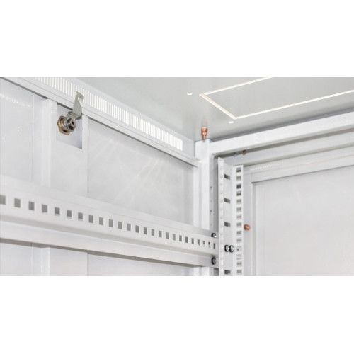 Szafa serwerowa/RACK stojąca SC-18U/6.8C
