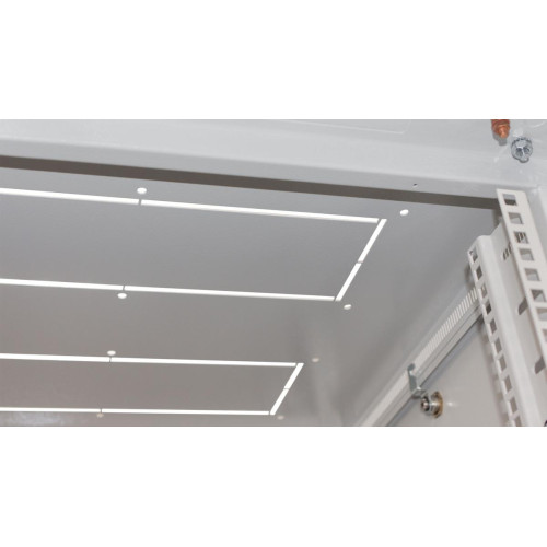 Server cabinet floor-mounted SC-24U/6.8C